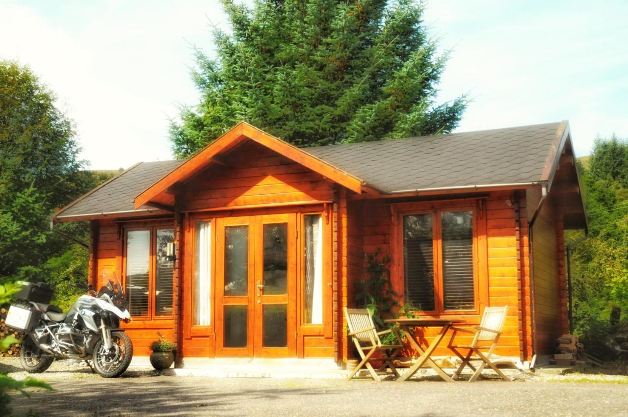 Hill Cottage Cabins Форт Аугустус Екстериор снимка