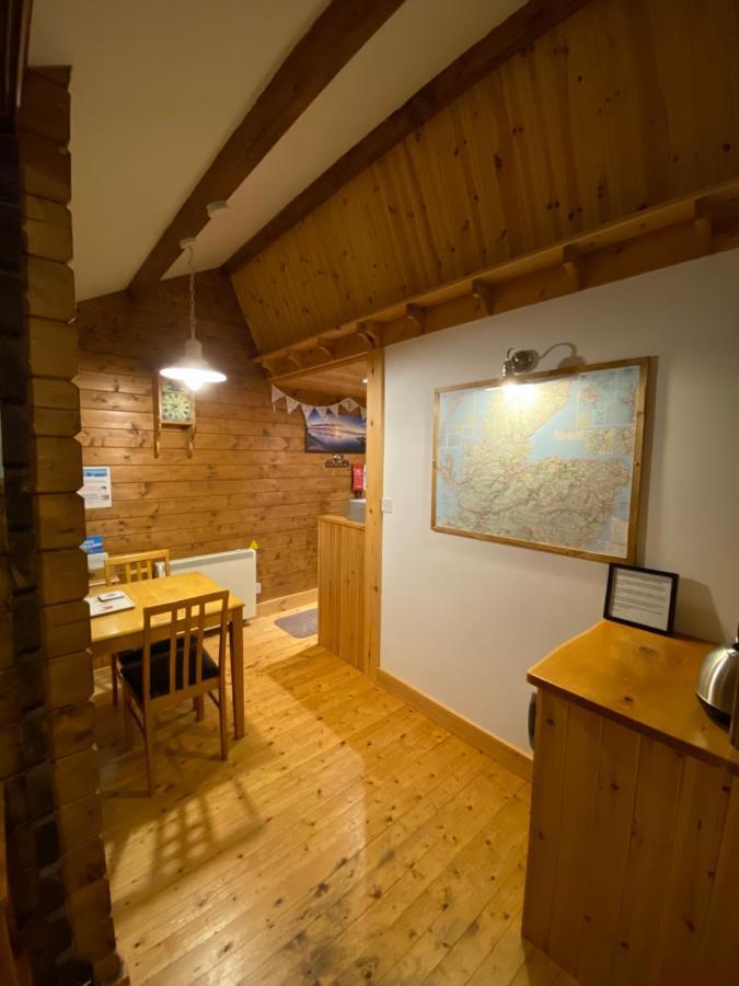 Hill Cottage Cabins Форт Аугустус Екстериор снимка
